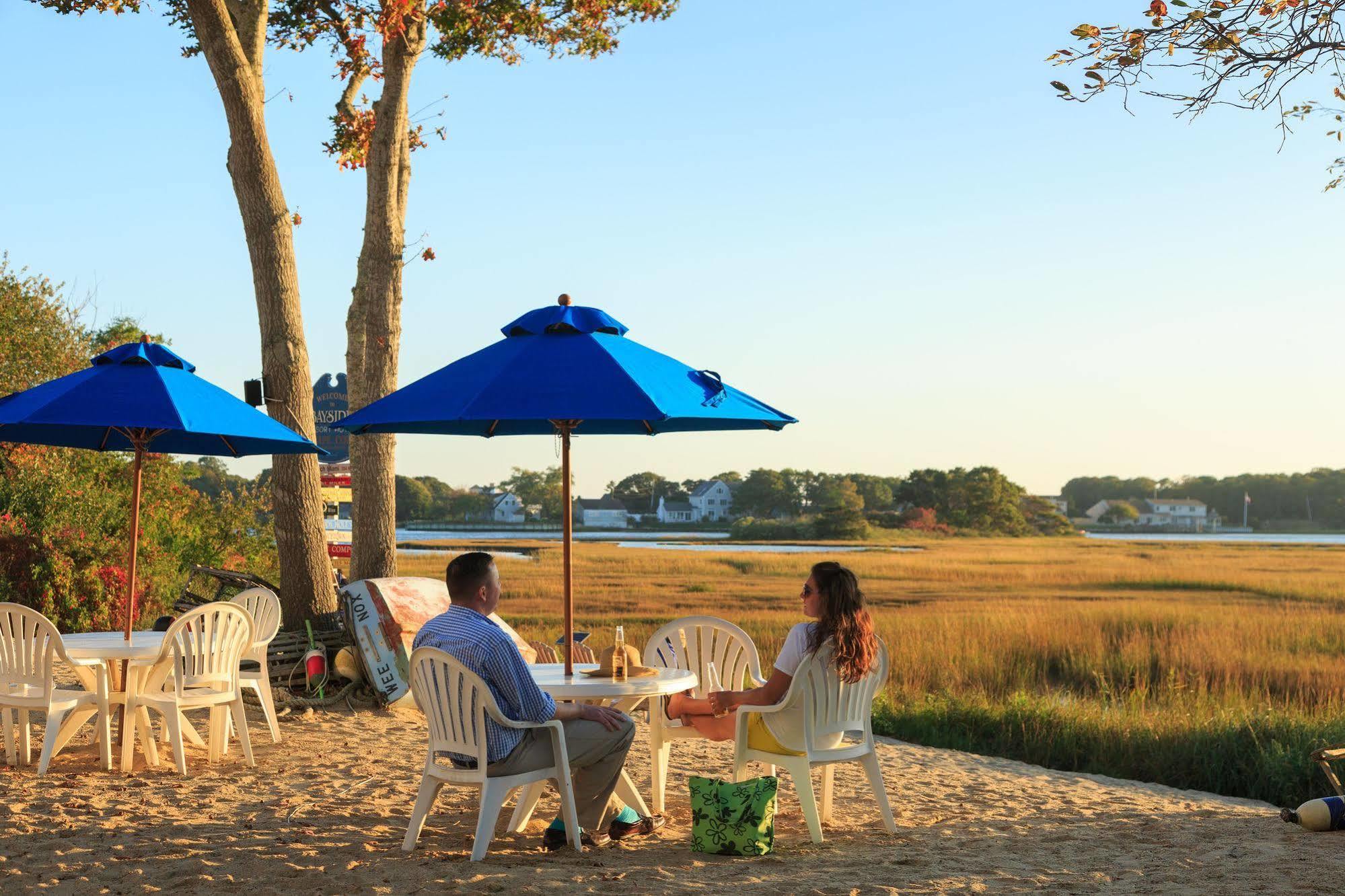 Bayside Resort Hotel West Yarmouth Exterior photo