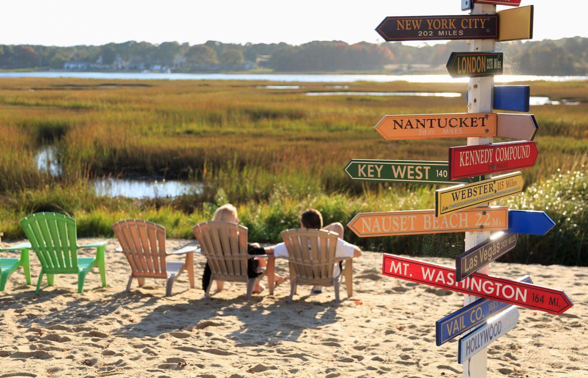 Bayside Resort Hotel West Yarmouth Exterior photo